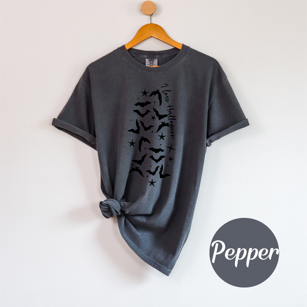 Flying Into Spooky Season – Bats Pattern Comfort Colors Women’s T-Shirt
