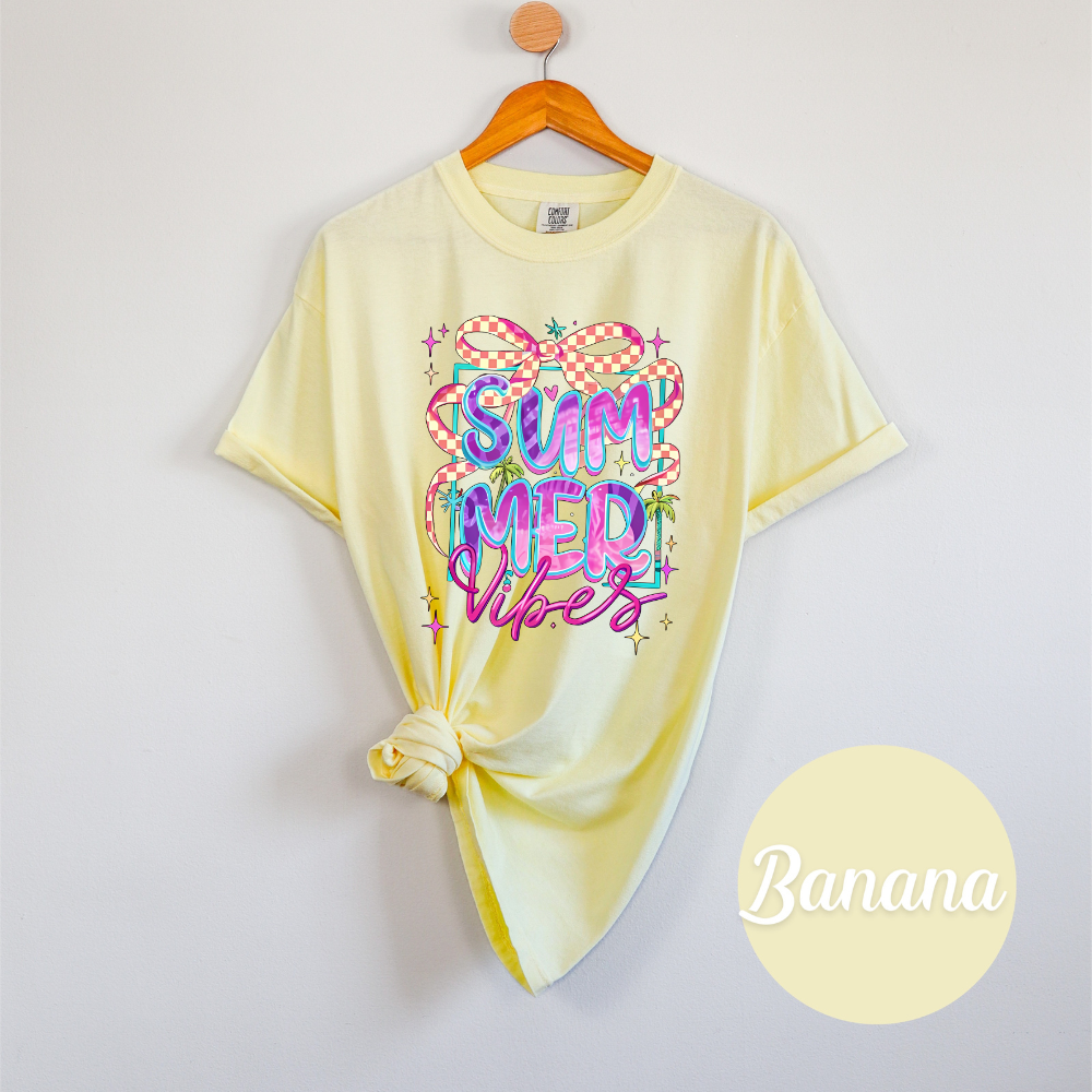 Summer Vibes with Bow Graphic – Comfort Colors Women’s T-Shirt