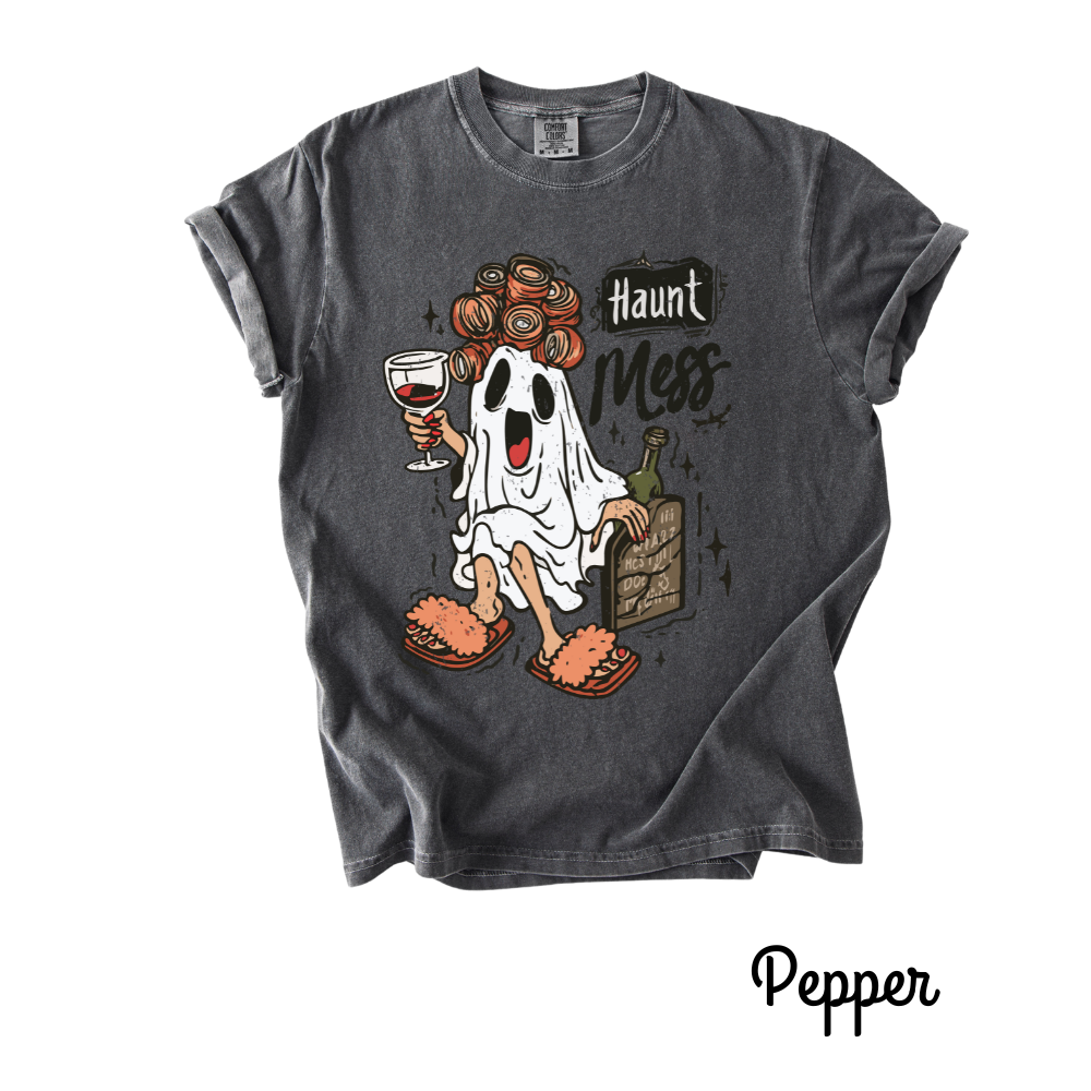 Haunt Mess Graphic Tee – Halloween Comfort Colors® T-Shirt