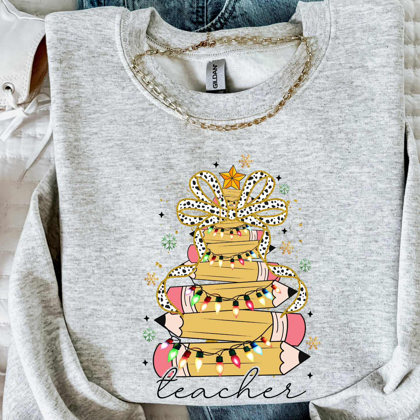 Teacher Books Sweatshirt | Cute Teacher Crewneck | Back to School & Classroom Gift Women’s Sweatshirt