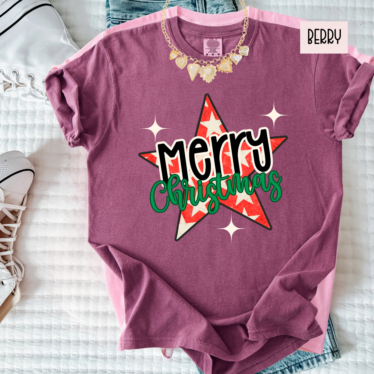 Merry Christmas Star Shirt | Retro Christmas Graphic Tee | Cute Holiday Shirt for Women’s T-Shirt
