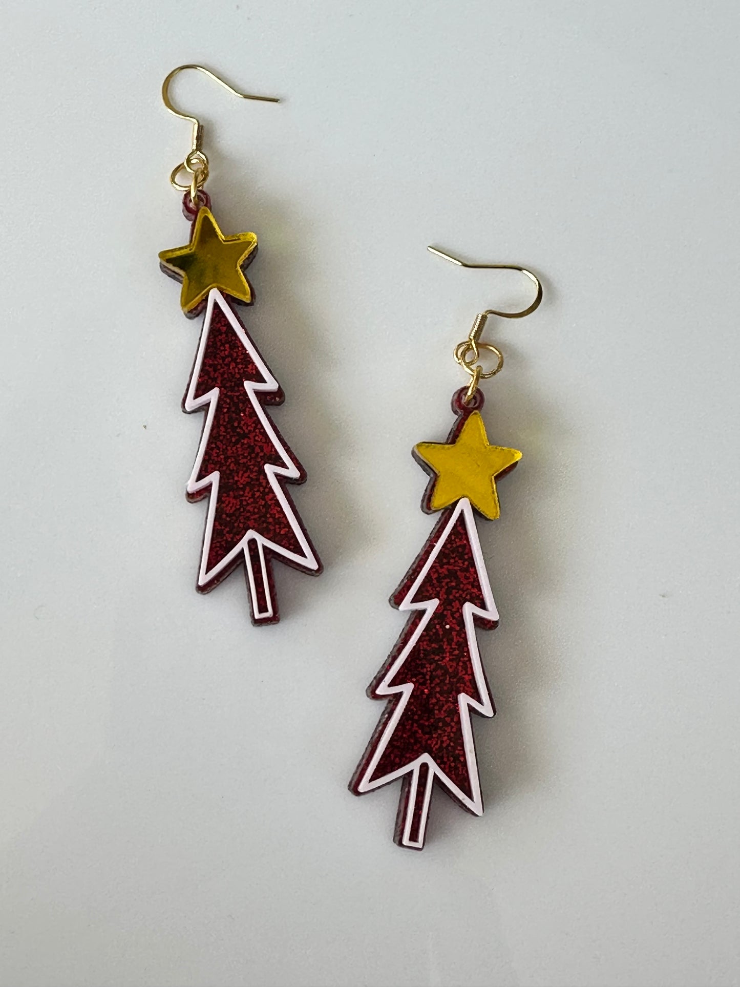 Christmas Tree Acrylic Earrings – Festive Holiday Dangle Jewelry