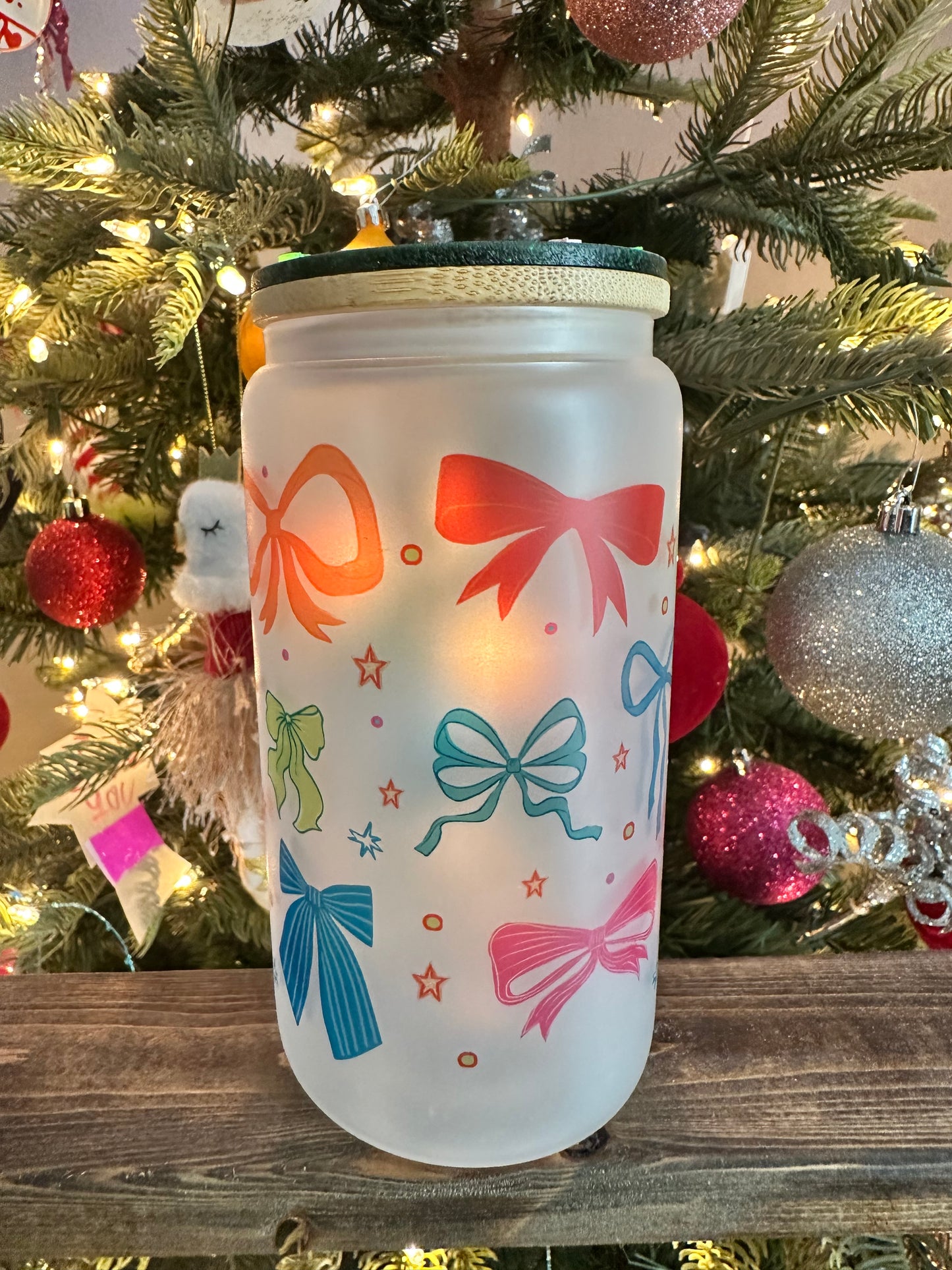 Colorful Christmas Bows Cup | Frosted 16oz Glass Can | Women’s Holiday Cup