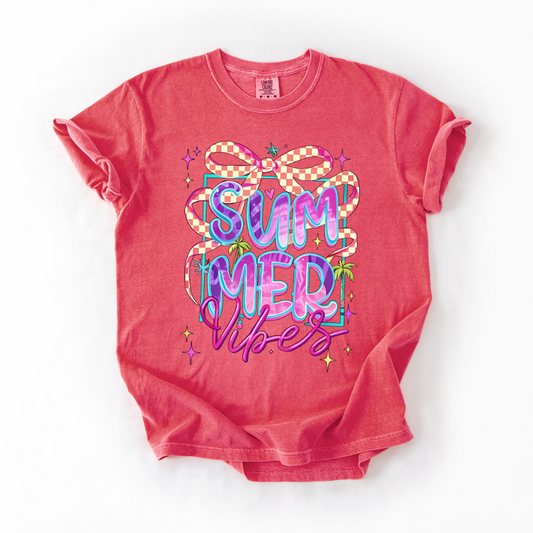Summer Vibes with Bow Graphic – Comfort Colors Women’s T-Shirt