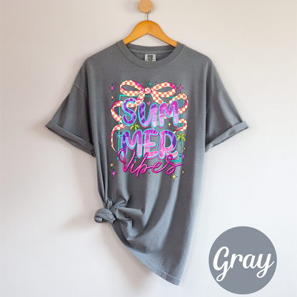 Summer Vibes with Bow Graphic – Comfort Colors Women’s T-Shirt