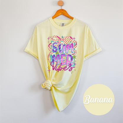Summer Vibes with Bow Graphic – Comfort Colors Women’s T-Shirt