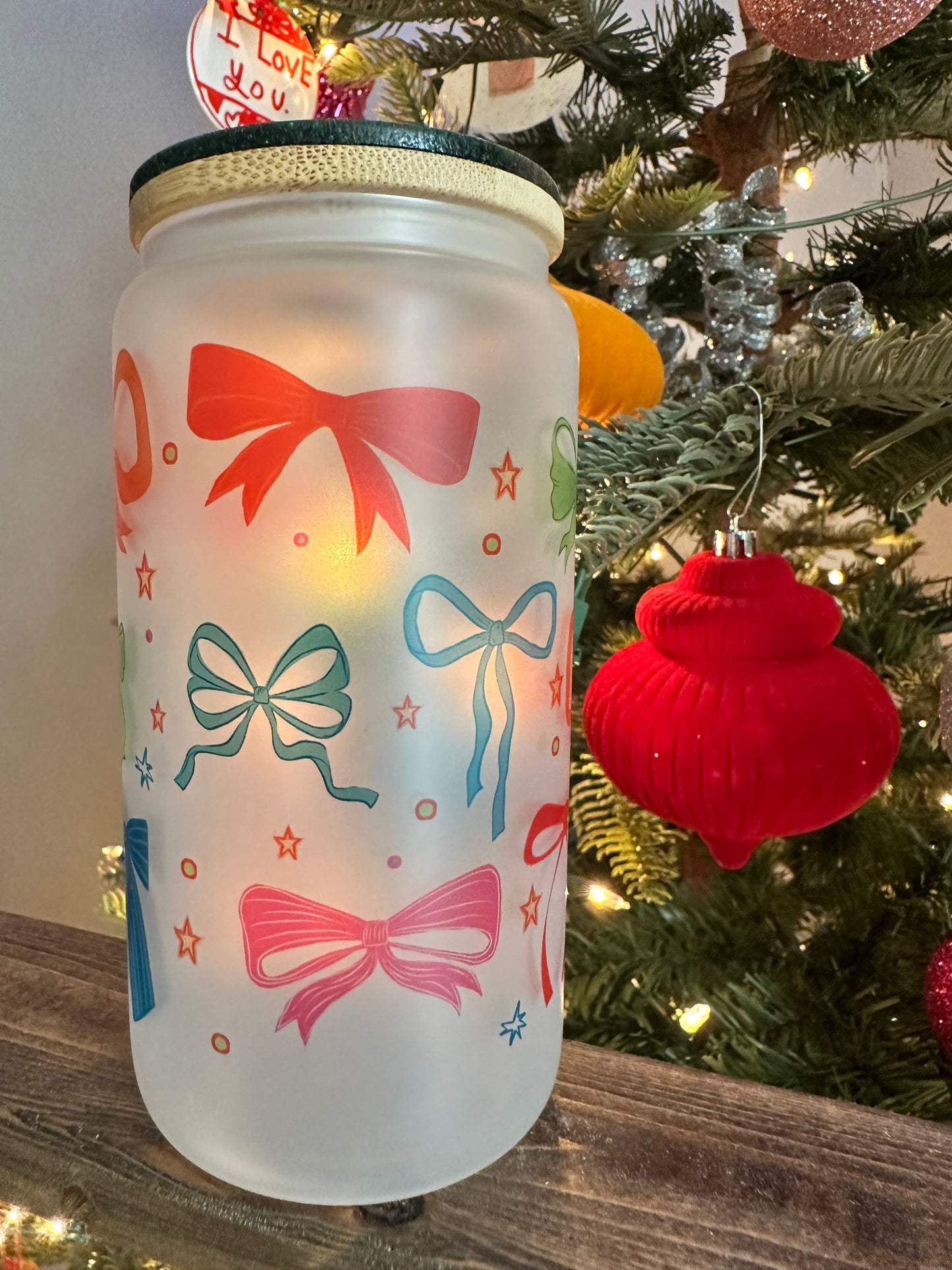 Colorful Christmas Bows Cup | Frosted 16oz Glass Can | Women’s Holiday Cup